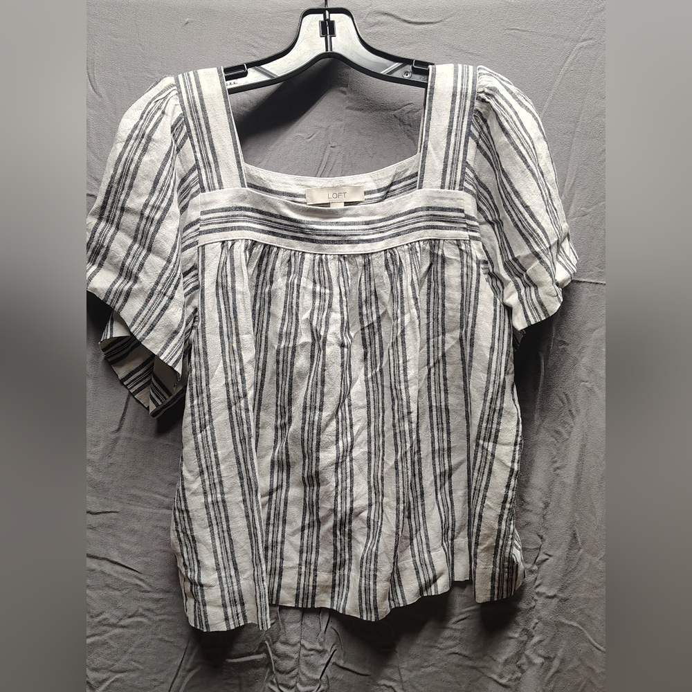 White Black Square Neck Circular Cap Sleeve Size M